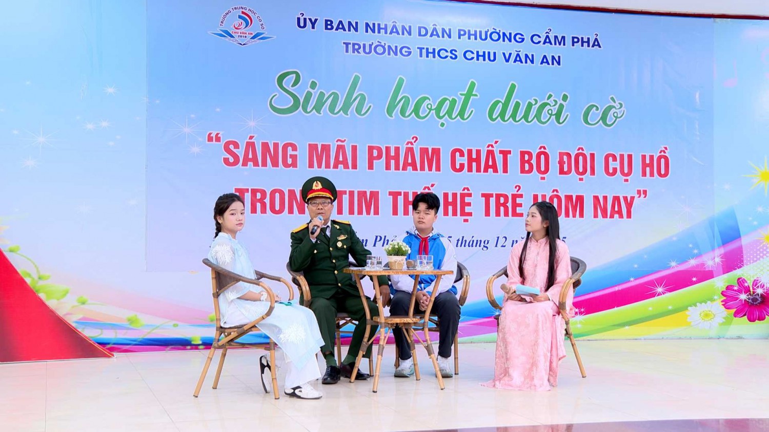 TRƯỜNG THCS CHU VĂN AN TỔ CHỨC SINH HOẠT DƯỚI CỜ “SÁNG MÃI PHẨM CHẤT BỘ ĐỘI CỤ HỒ TRONG TRÁI TIM THẾ HỆ TRẺ HÔM NAY”